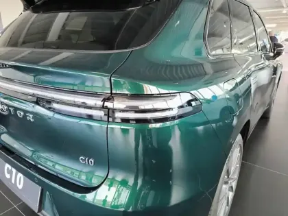 Photo 36 Leapmotor C10  REEV 28.4 kWh - 158 kW