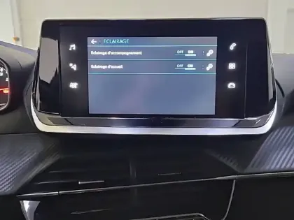 Photo 22 Peugeot 208  PureTech 75 S&S BVM5