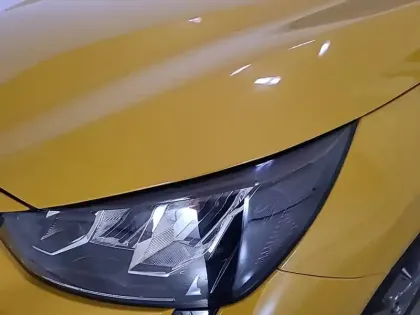 Photo 15 Peugeot 208  PureTech 75 S&S BVM5