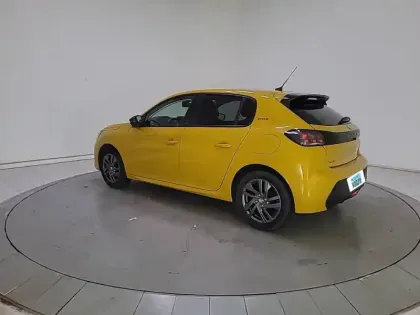 Photo 6 Peugeot 208  PureTech 75 S&S BVM5