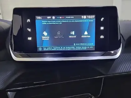 Photo 23 Peugeot 208  PureTech 75 S&S BVM5