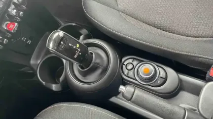 Photo 9 Mini Mini Hatch 3 Portes Cooper 136 ch BVA7