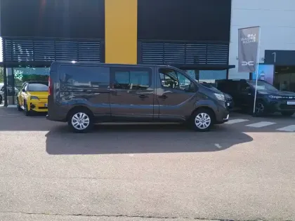 Photo 41 Renault Trafic  CA L2H1 3T BLUE DCI 170 AUTO