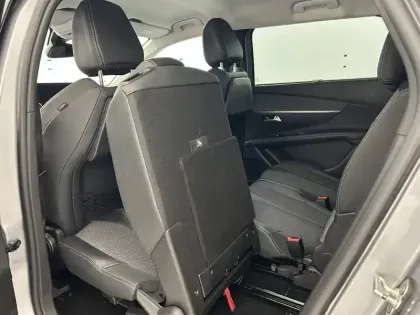 Photo 25 Peugeot 5008  BlueHDi 130ch S&S EAT8