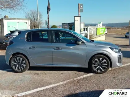 Photo 132 Peugeot 208  100 S&S BVM6