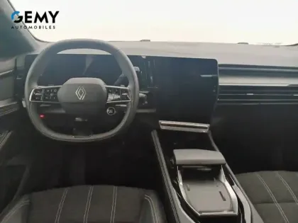 Photo 7 Renault Austral  E-Tech full hybrid 200 GSR2