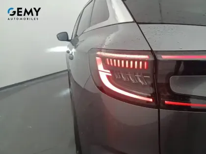 Photo 16 Renault Austral  E-Tech full hybrid 200 GSR2