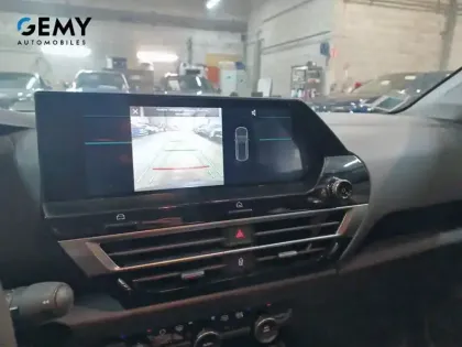 Photo 17 Citroën C4 e- 136 ch Automatique