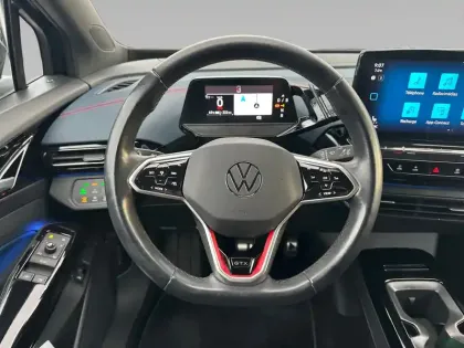 Photo 11 Volkswagen Id.5  299 ch GTX