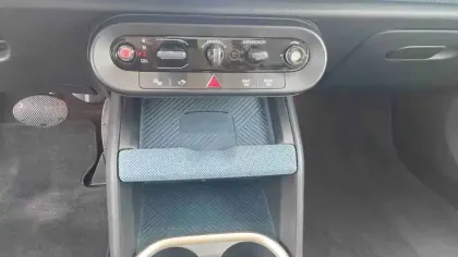 Photo 8 Mini Countryman  218 ch DKG7 S ALL4