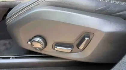 Photo 27 Volvo Xc90  T8 AWD Hybride Rechargeable 455 ch Geartronic 8 7pl