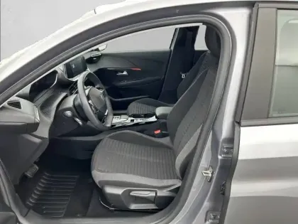 Photo 10 Peugeot 208  Electrique 50 kWh 136ch