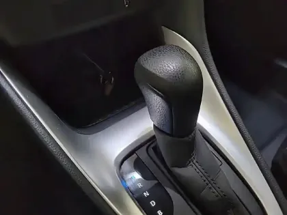 Photo 13 Toyota Yaris  Hybride 116h