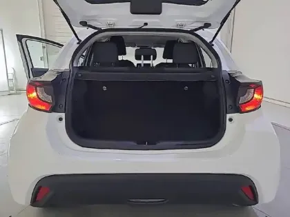 Photo 5 Toyota Yaris  Hybride 116h