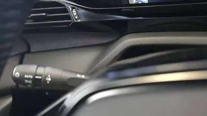 Photo 30 Peugeot 308  PureTech 130ch S&S BVM6