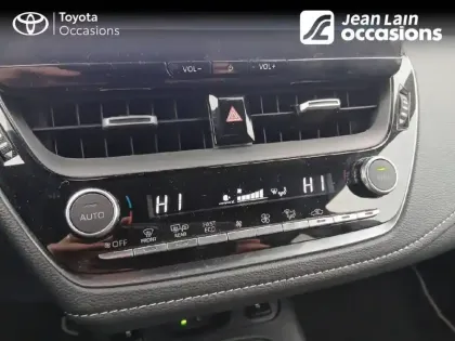 Photo 13 Toyota Corolla  Touring Sports Hybride 140ch