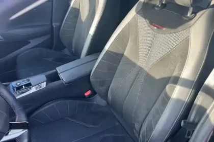 Photo 9 DS DS 4  Hybride E-Tense 225 EAT8