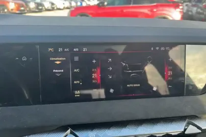 Photo 15 DS DS 4  Hybride E-Tense 225 EAT8