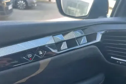 Photo 17 DS DS 4  Hybride E-Tense 225 EAT8