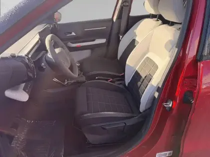 Photo 10 Citroën C3  Turbo 100 ch BVM6