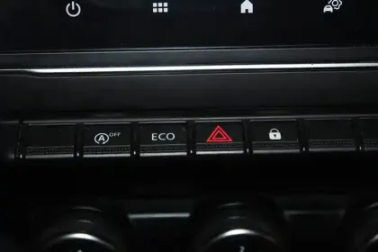 Photo 13 Renault Clio  Blue dCi 100 ch GSR2