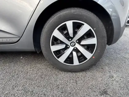 Photo 7 Renault Clio  TCe 90