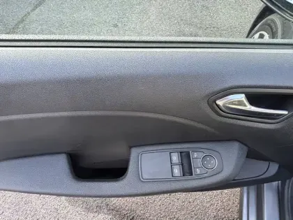 Photo 14 Renault Clio  TCe 90