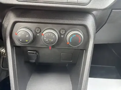 Photo 34 Dacia Sandero  TCe 90 - 22