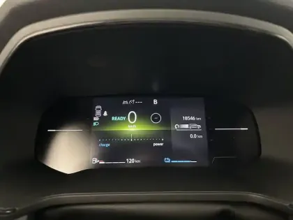 Photo 16 Renault Symbioz  E-Tech full hybrid 145