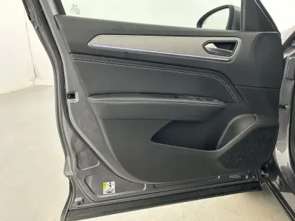 Photo 20 Renault Arkana  E-Tech 145 - 21B