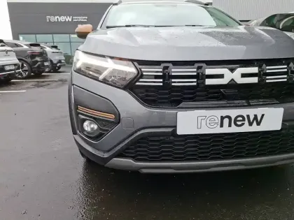 Photo 27 Dacia Jogger  Hybrid 140 7 places GSR2