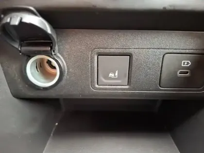 Photo 48 Dacia Jogger  Hybrid 140 7 places GSR2