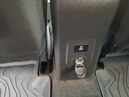 Photo 35 Dacia Jogger  Hybrid 140 7 places GSR2