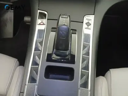 Photo 11 DS DS 7 DS7 Crossback Hybride E-Tense 300 EAT8 4x4