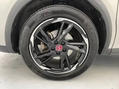 Photo 39 DS Ds 7 DS7 Crossback PureTech 180 EAT8