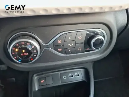 Photo 18 Renault Twingo  III SCe 65