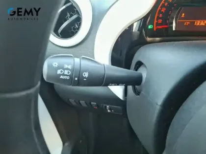 Photo 76 Renault Twingo  III SCe 65
