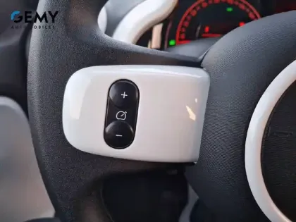 Photo 22 Renault Twingo  III SCe 65