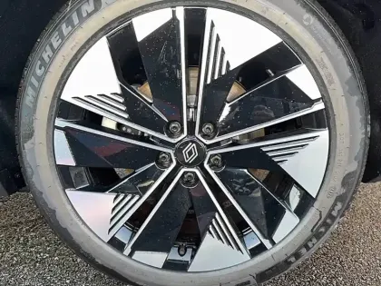 Photo 16 Renault Scenic  E-Tech electrique 220 ch grande autonomie