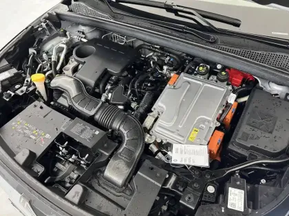 Photo 47 Renault Symbioz  E-Tech full hybrid 145