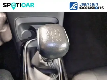 Photo 13 Citroën C4 Cactus  PureTech 110 S&S BVM6