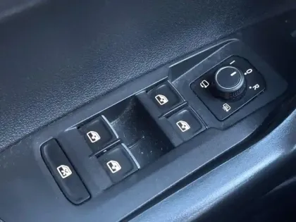 Photo 22 Volkswagen Polo  1.0 TSI 95 S&S DSG7