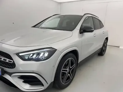 Photo 30 Mercedes GLA  200 d 8G-DCT