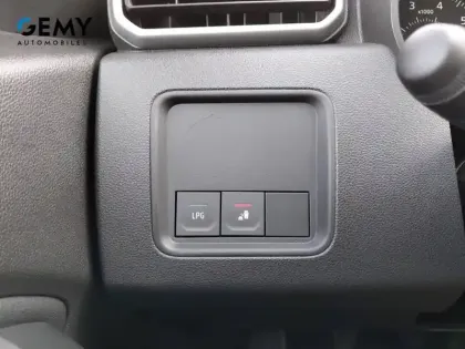 Photo 38 Dacia Duster  ECO-G 100 4x2