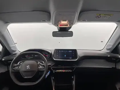 Photo 75 Peugeot 208  PureTech 100 S&S EAT8