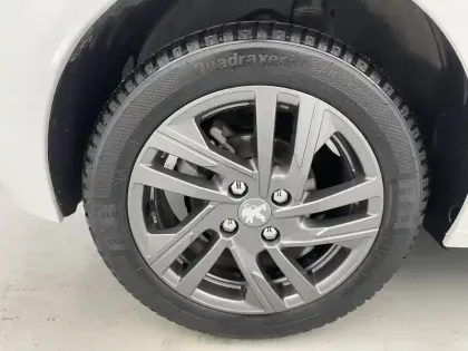 Photo 220 Peugeot 208  PureTech 100 S&S EAT8