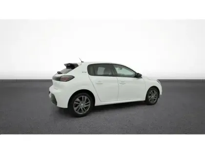 Photo 210 Peugeot 208  PureTech 100 S&S EAT8