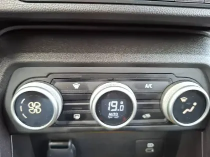 Photo 97 Dacia Sandero  ECO-G 100 GSR2