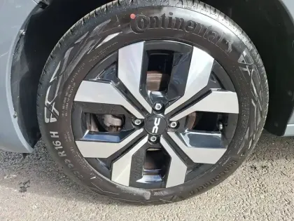 Photo 120 Dacia Sandero  ECO-G 100 GSR2