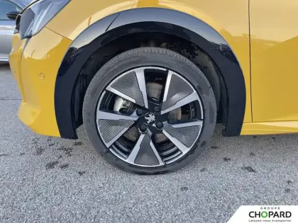 Photo 11 Peugeot 208  Electrique 50 kWh 136ch